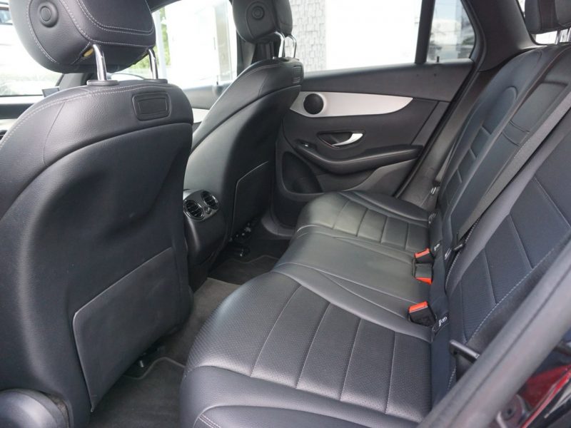 Mercedes GLC 300 zarejestrowany, ubezpieczony, f-ra 23% I (2015-2022)