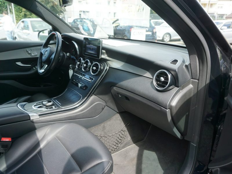 Mercedes GLC 300 zarejestrowany, ubezpieczony, f-ra 23% I (2015-2022)