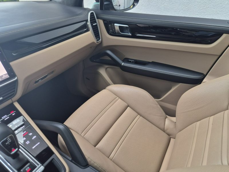 Porsche Cayenne e-Hybrid. Wentylacja. BOSE. Panorama. Monitory. Gwaracja 07.2026. FV. III(2017-)