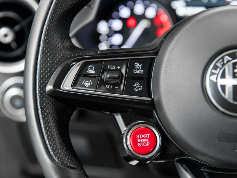 Alfa Romeo Stelvio QV 510 KM. Salon PL. Lift. Jeden właściciel. Idealna. FV 23%.
