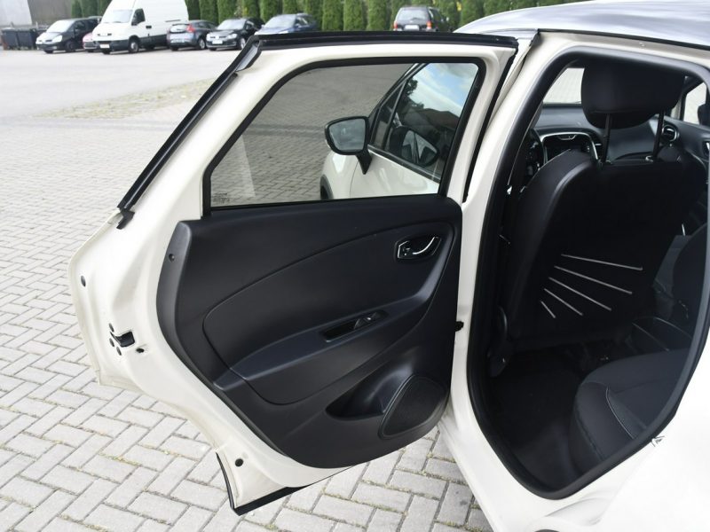 Renault Captur 1,2Turbo Benz. Automat.Navi.Kam.Cof.Parktronic.Ledy.Tempomat I (2013-2019)