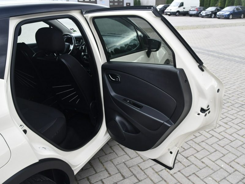 Renault Captur 1,2Turbo Benz. Automat.Navi.Kam.Cof.Parktronic.Ledy.Tempomat I (2013-2019)