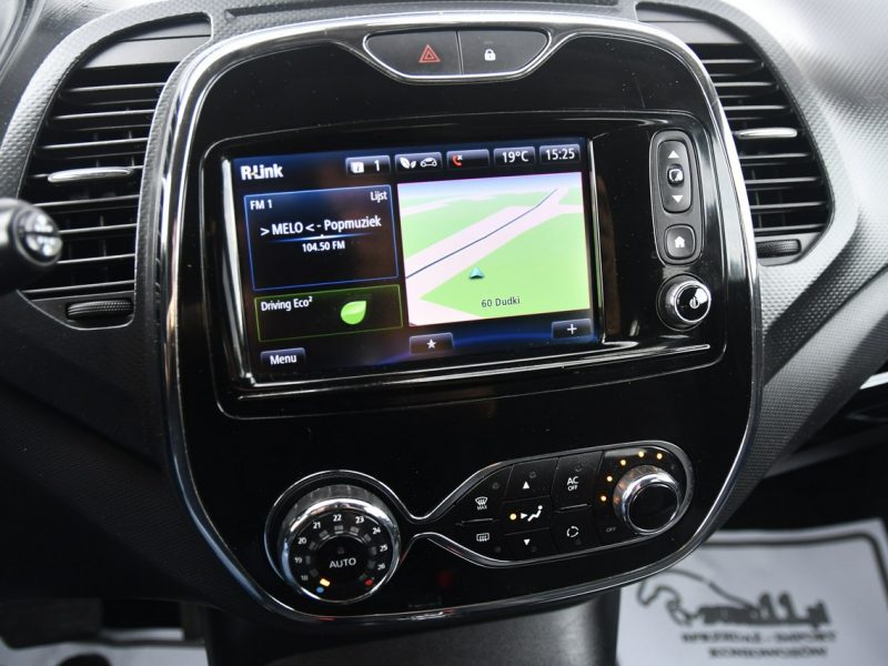 Renault Captur 1,2Turbo Benz. Automat.Navi.Kam.Cof.Parktronic.Ledy.Tempomat I (2013-2019)