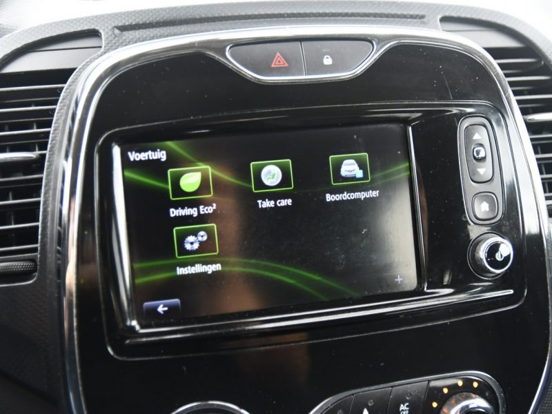 Renault Captur 1,2Turbo Benz. Automat.Navi.Kam.Cof.Parktronic.Ledy.Tempomat I (2013-2019)