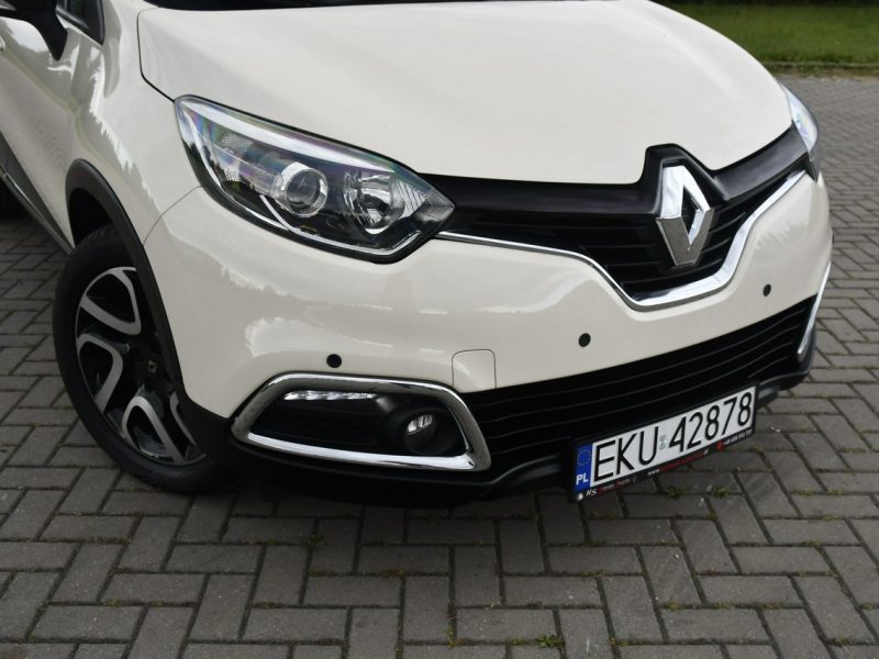Renault Captur 1,2Turbo Benz. Automat.Navi.Kam.Cof.Parktronic.Ledy.Tempomat I (2013-2019)