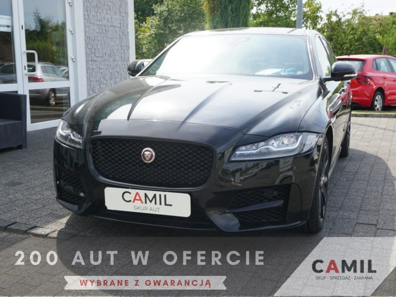 Jaguar XF zarejestrowany, ubezpieczony , f-ra VAT 23%, niski przebieg X260 (2015-)