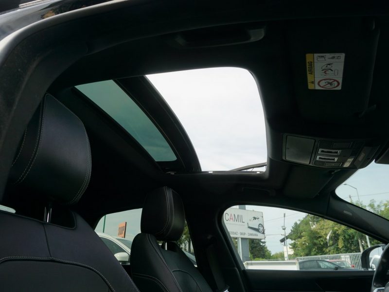 Jaguar XF zarejestrowany, ubezpieczony , f-ra VAT 23%, niski przebieg X260 (2015-)