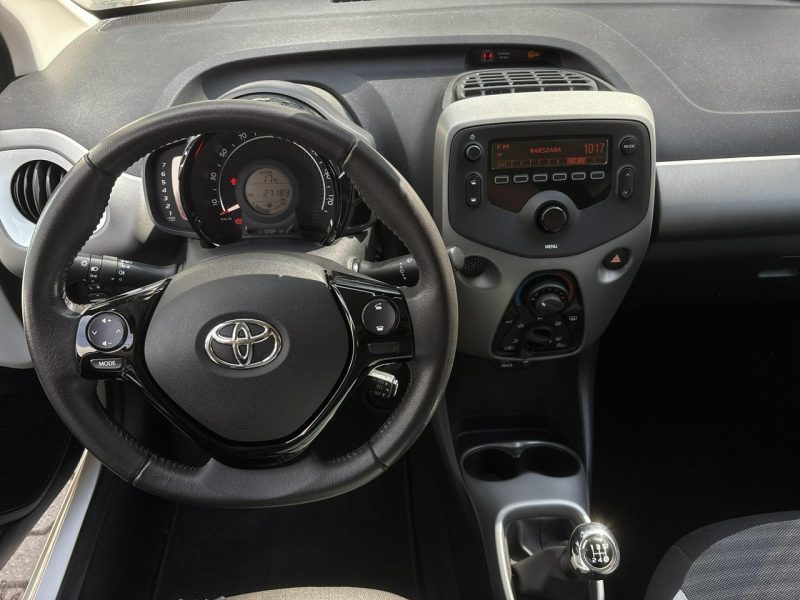 Toyota Aygo 1.0 X-PLAY, salon Polska, gwarancja II (2014-)