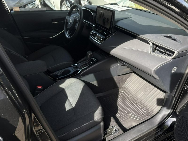 Toyota Corolla 1.8 Hybrid COMFORT TECH, salon Polska, gwarancja, FV23% Seria E16 (2012-)