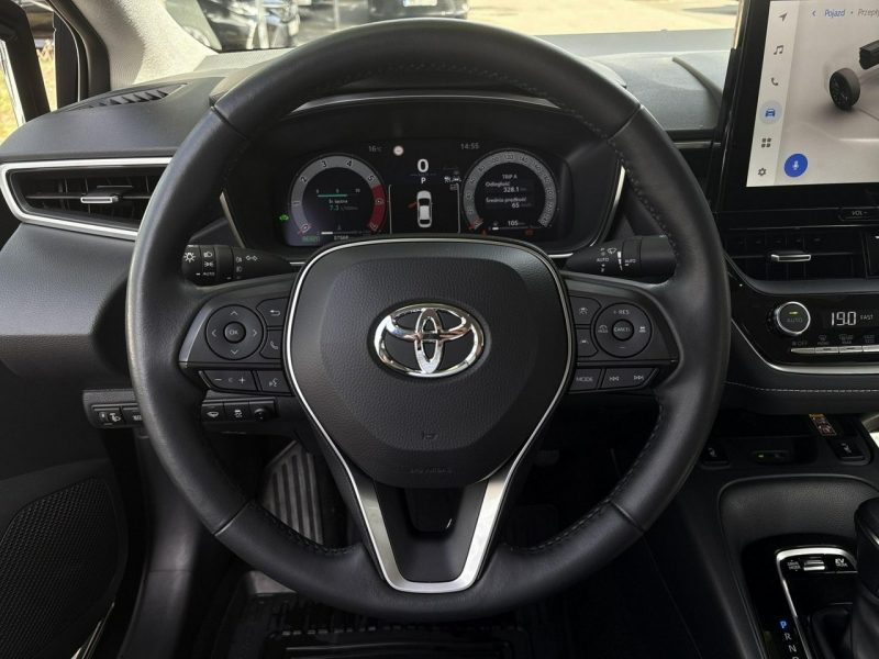 Toyota Corolla 1.8 Hybrid COMFORT TECH, salon Polska, gwarancja, FV23% Seria E16 (2012-)