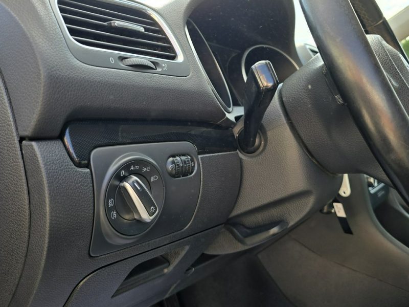 Volkswagen Golf 2xPDC, AC auto VI (2008-2012)