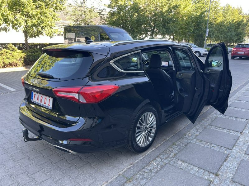 Ford Focus Vignale Mk4 (2018-)