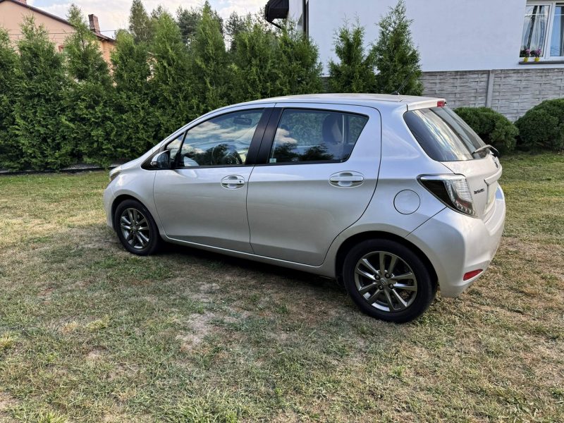Toyota Yaris 1,3 VVTi- 99KM B+G Kamera Cofania Navi Klima 5D 74.000km III (2011-2019)