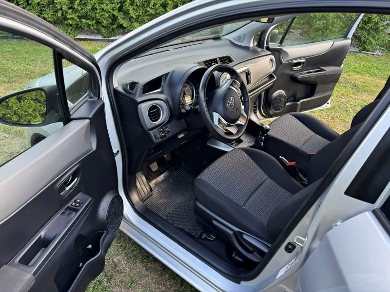 Toyota Yaris 1,3 VVTi- 99KM B+G Kamera Cofania Navi Klima 5D 74.000km III (2011-2019)
