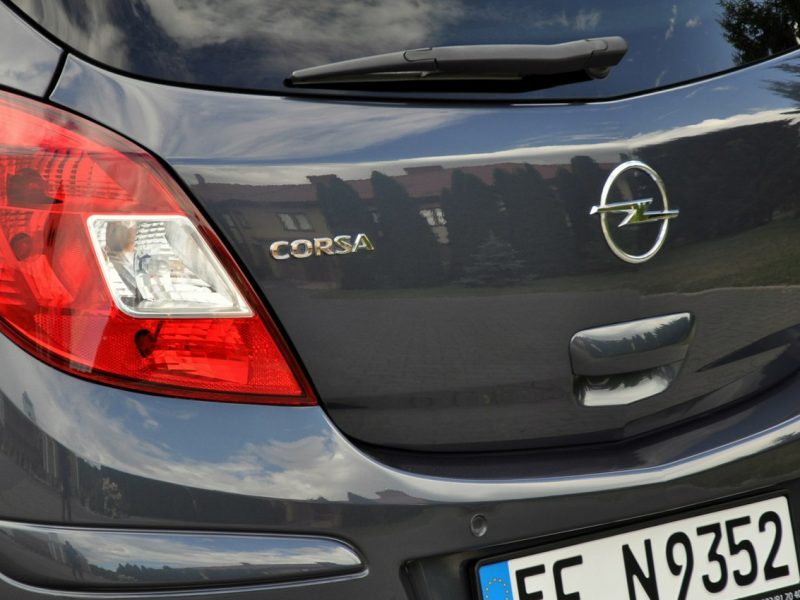 Opel Corsa 1.2i(70KM)*Welur*Klimatronik*Grzana Kierownica*Parktronik*Alu15"ASO D (2006-2014)