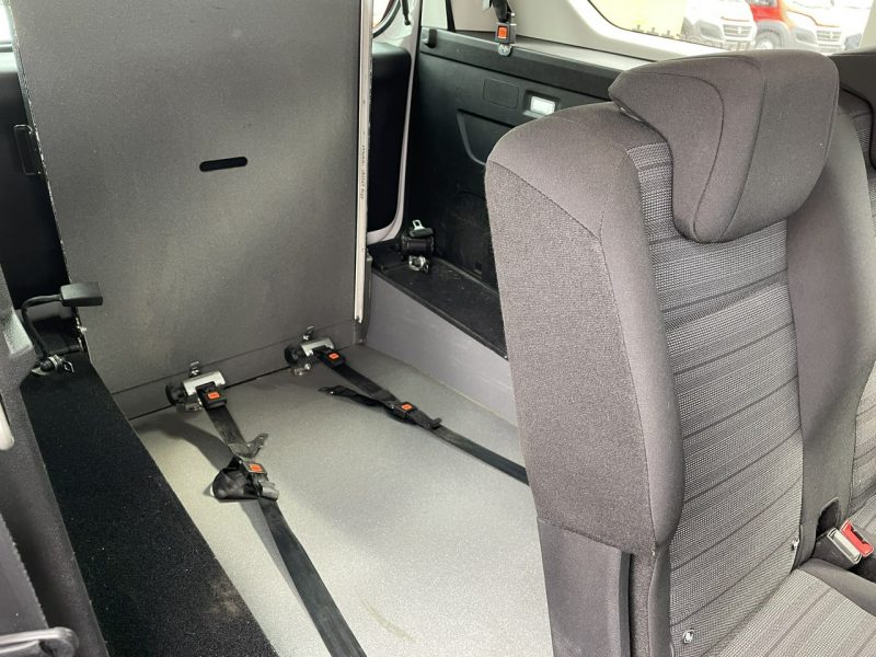 Opel Combo Life Opel ComboLife Niepełnosprawnych inwalida rampa Bogate wyposażenie2020 2018-