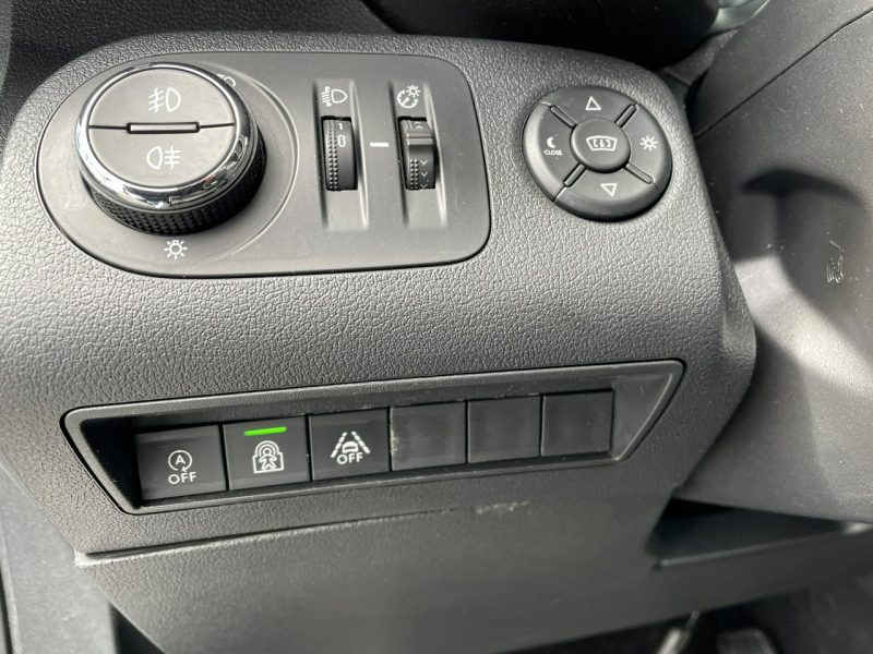 Opel Combo Life Opel ComboLife Niepełnosprawnych inwalida rampa Bogate wyposażenie2020 2018-