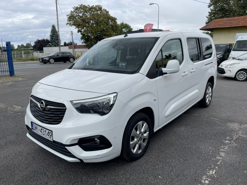 Opel Combo Life Opel ComboLife Niepełnosprawnych inwalida rampa Bogate wyposażenie2020 2018-