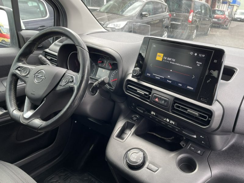 Opel Combo Life Opel ComboLife Niepełnosprawnych inwalida rampa Bogate wyposażenie2020 2018-