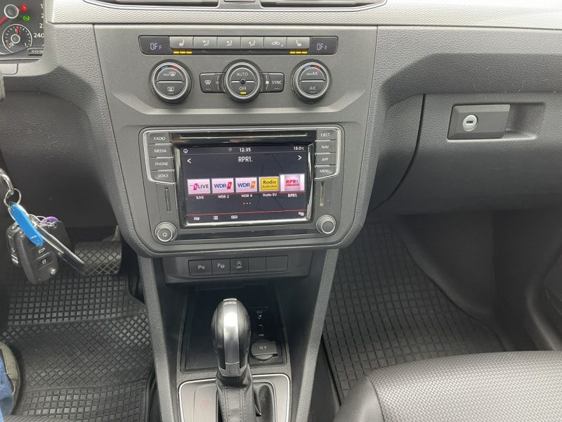 Volkswagen Caddy Caddy 2.0-150 Niepełnosprawnych inwalida rampa Bogate wyposażeniePFRON IV (2015-)