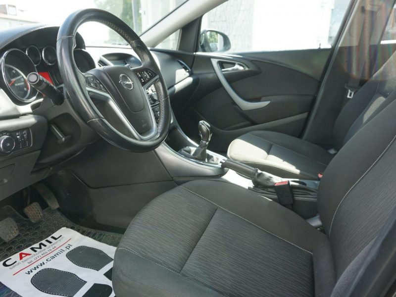 Opel Astra polski salon, ubezpieczony J (2009-2019)