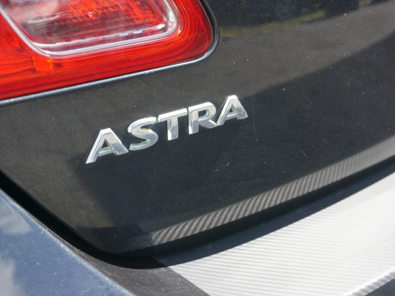 Opel Astra polski salon, ubezpieczony J (2009-2019)