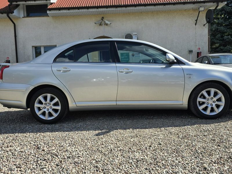 Toyota Avensis D-4D Sol, 2xAC, polski salon, I właściciel II (2003-2009)