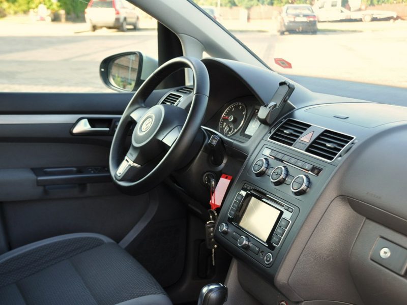 Volkswagen Touran 1.6TDI(105KM)*Duża Navi*Klimatronik*Asys.Parkowania*Welur*Reling*Alu16 II (2010-2015)