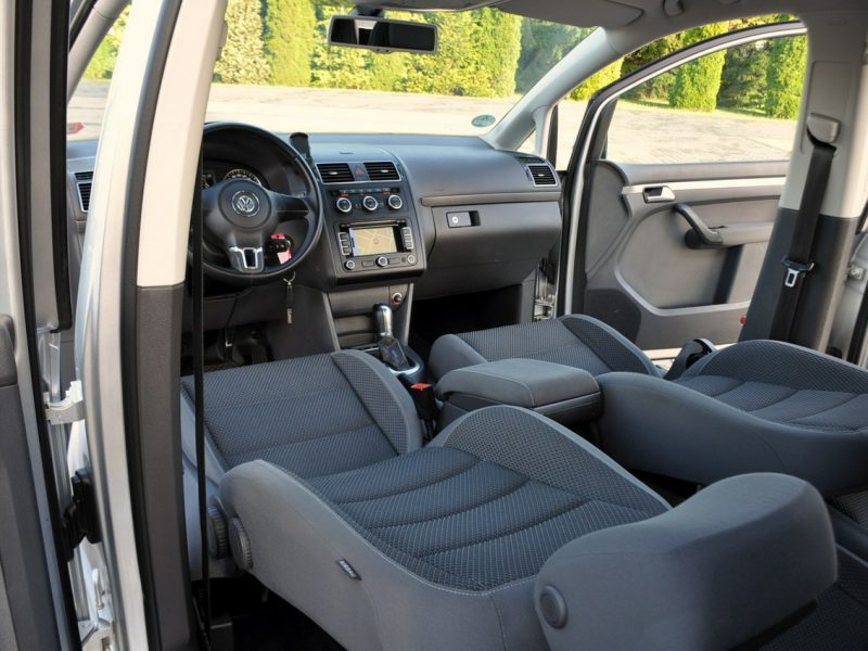 Volkswagen Touran 1.6TDI(105KM)*Duża Navi*Klimatronik*Asys.Parkowania*Welur*Reling*Alu16 II (2010-2015)