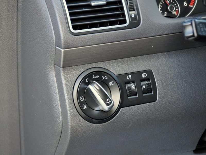 Volkswagen Touran 1.6TDI(105KM)*Duża Navi*Klimatronik*Asys.Parkowania*Welur*Reling*Alu16 II (2010-2015)