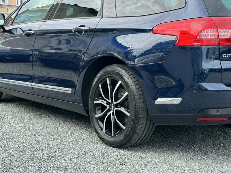Citroen C5 Benzyna Zarejestrowany Ubezpieczony III (2008-)