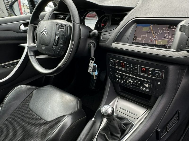 Citroen C5 Benzyna Zarejestrowany Ubezpieczony III (2008-)