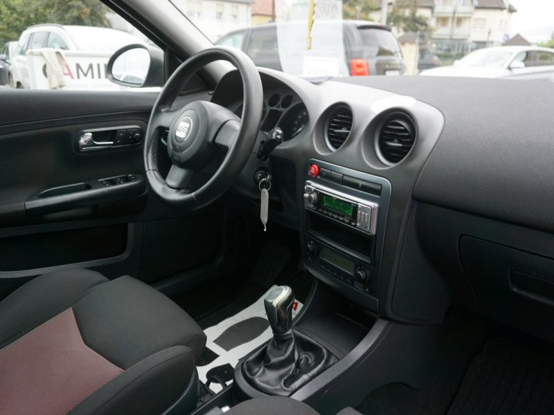 Seat Ibiza 1.4 Benzyna 86KM, climatronic, polskie tablice, ważne opłaty, III (2002-2008)
