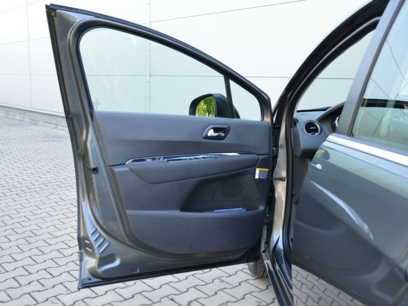 Peugeot 5008 Opłacony 1.6T Serwis Lift Navi Panorama Alu Gwarancja I (2009-2017)