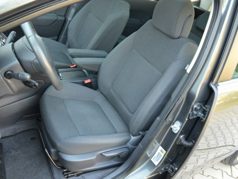 Peugeot 5008 Opłacony 1.6T Serwis Lift Navi Panorama Alu Gwarancja I (2009-2017)