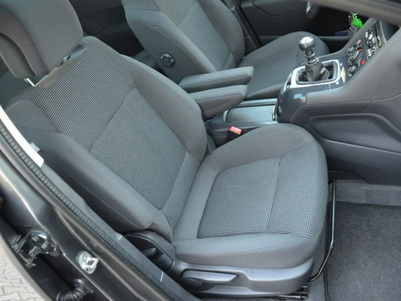 Peugeot 5008 Opłacony 1.6T Serwis Lift Navi Panorama Alu Gwarancja I (2009-2017)