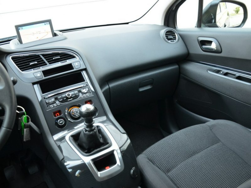 Peugeot 5008 Opłacony 1.6T Serwis Lift Navi Panorama Alu Gwarancja I (2009-2017)