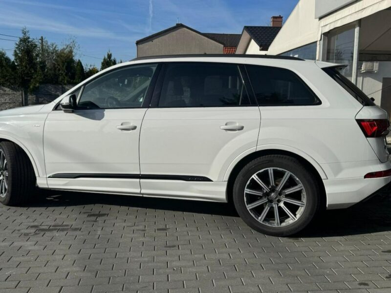 Audi Q7 II (2015-)