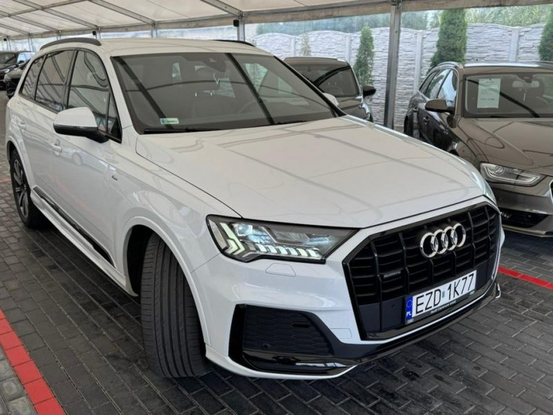 Audi Q7 III (2015-)