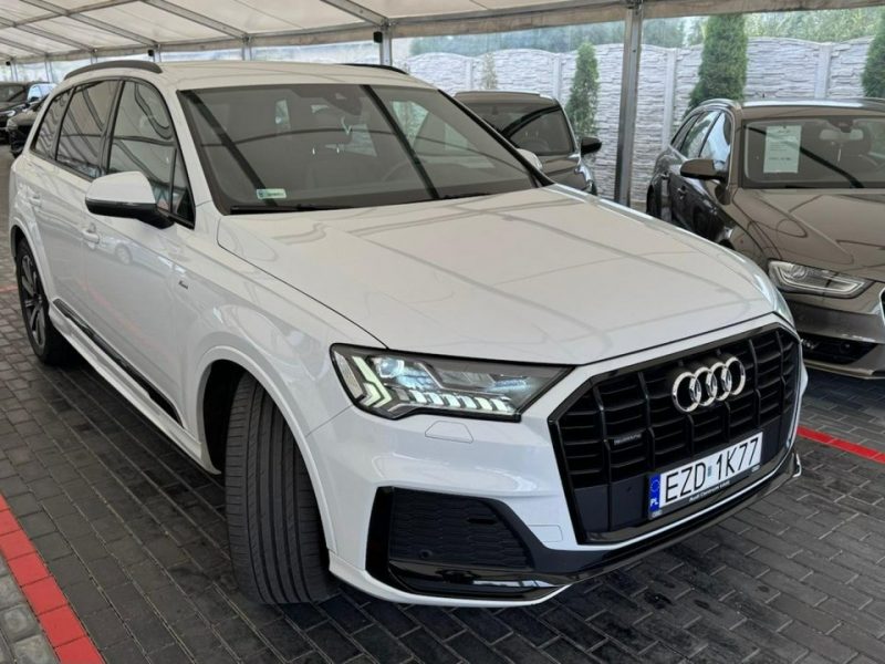 Audi Q7 III (2015-)