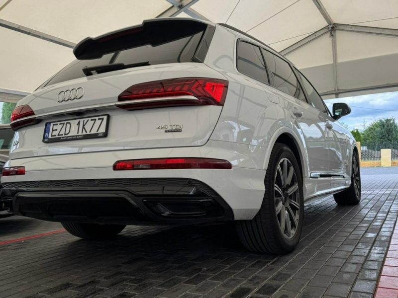 Audi Q7 III (2015-)