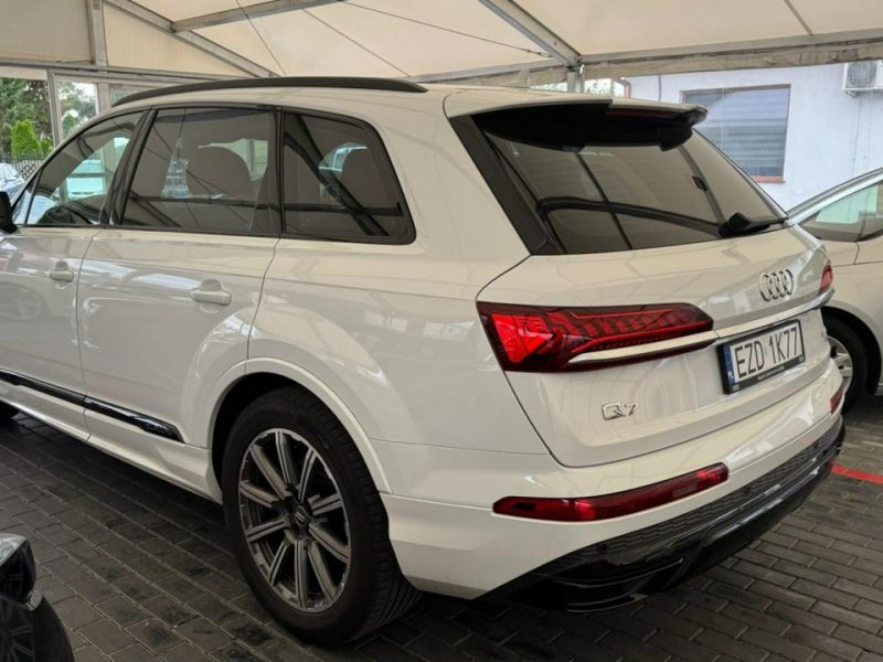 Audi Q7 III (2015-)