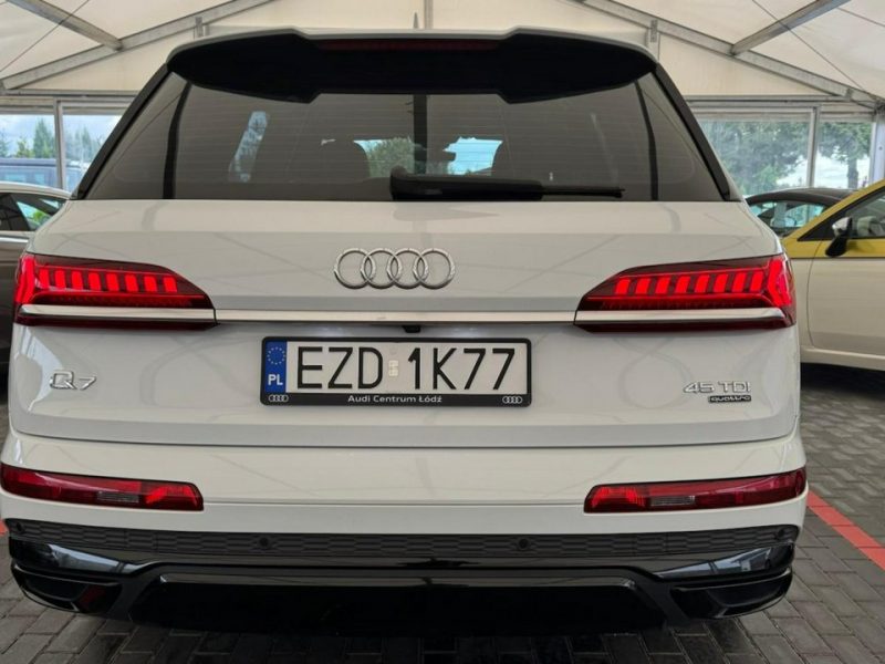 Audi Q7 III (2015-)
