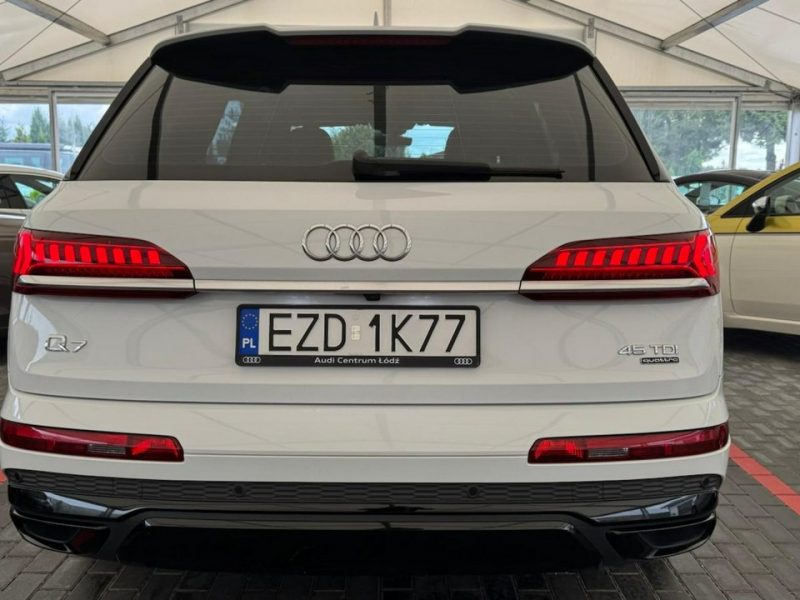 Audi Q7 III (2015-)