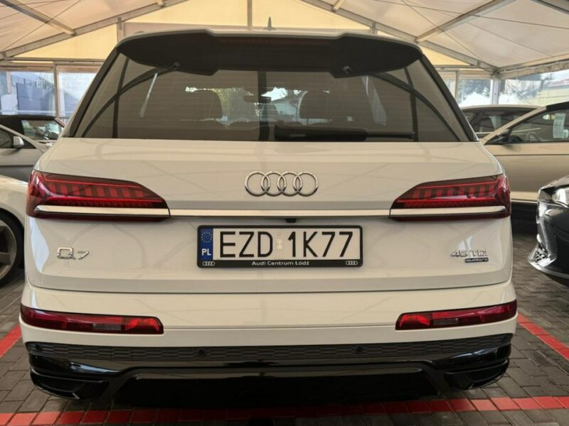 Audi Q7 II (2015-)