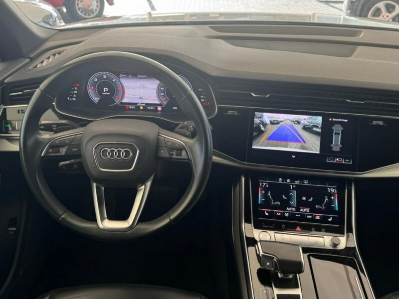 Audi Q7 II (2015-)