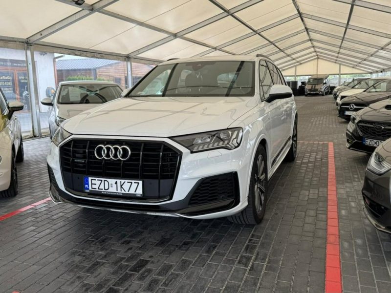 Audi Q7 III (2015-)