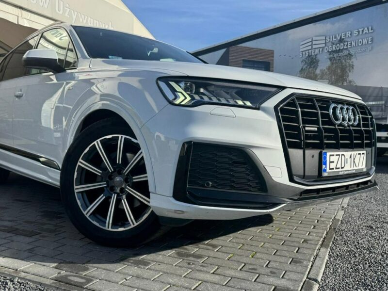 Audi Q7 II (2015-)