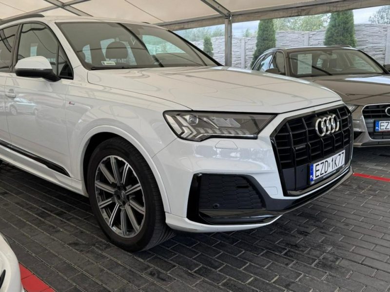 Audi Q7 III (2015-)