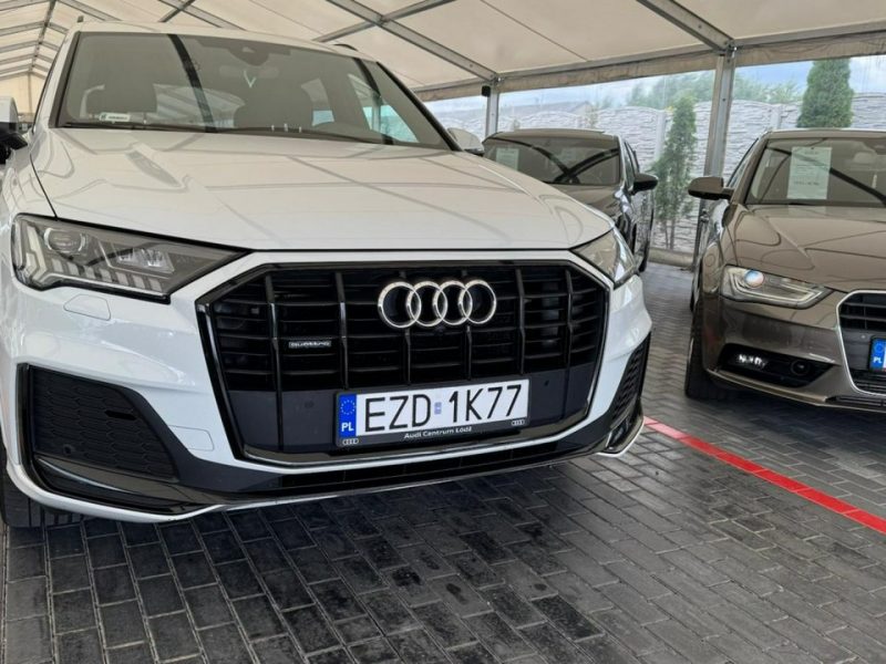 Audi Q7 III (2015-)